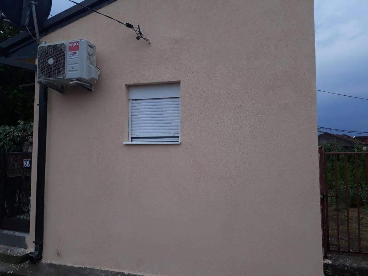 Ljubovic Apartman 波德戈里察 外观 照片