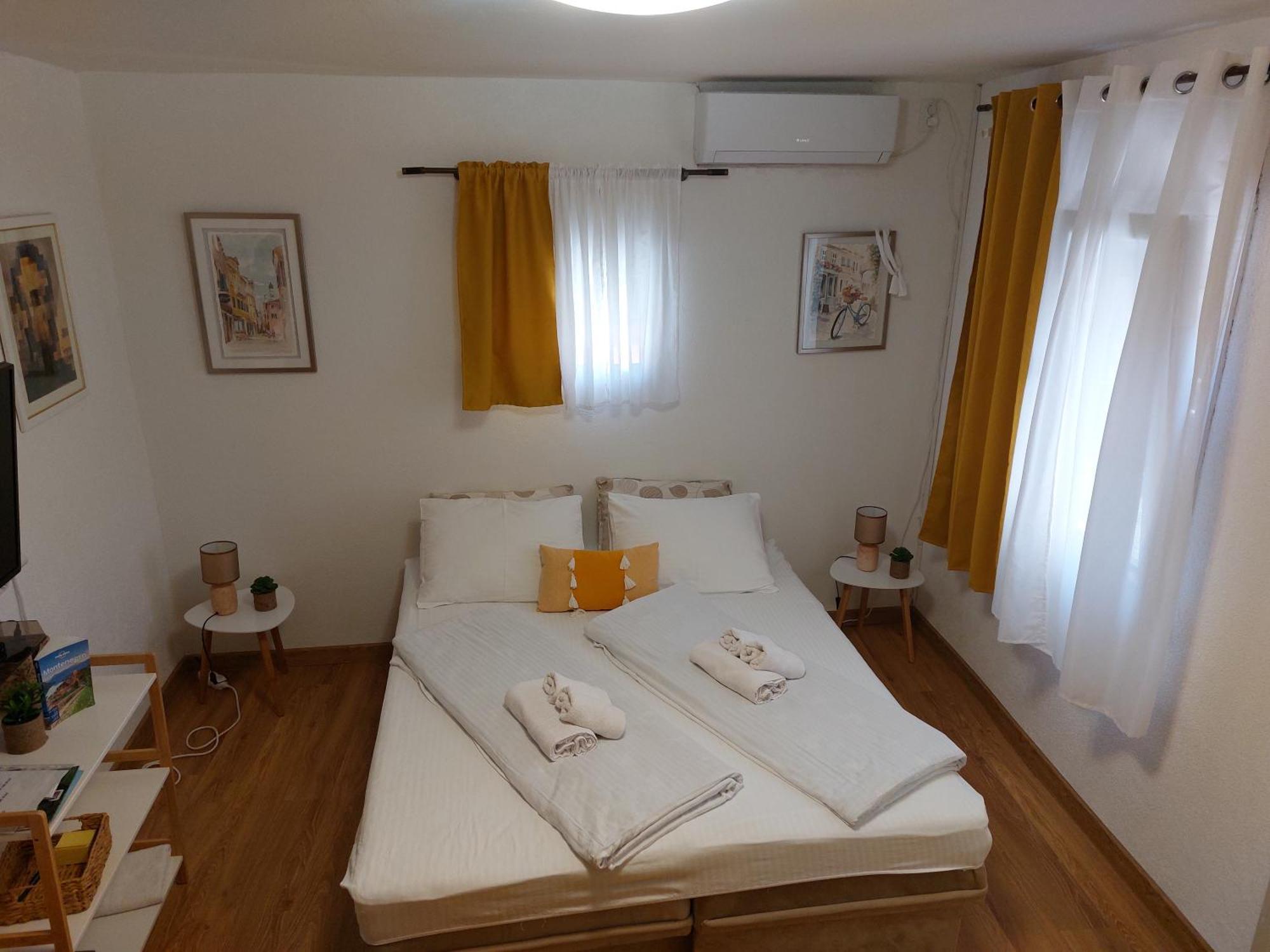 Ljubovic Apartman 波德戈里察 外观 照片